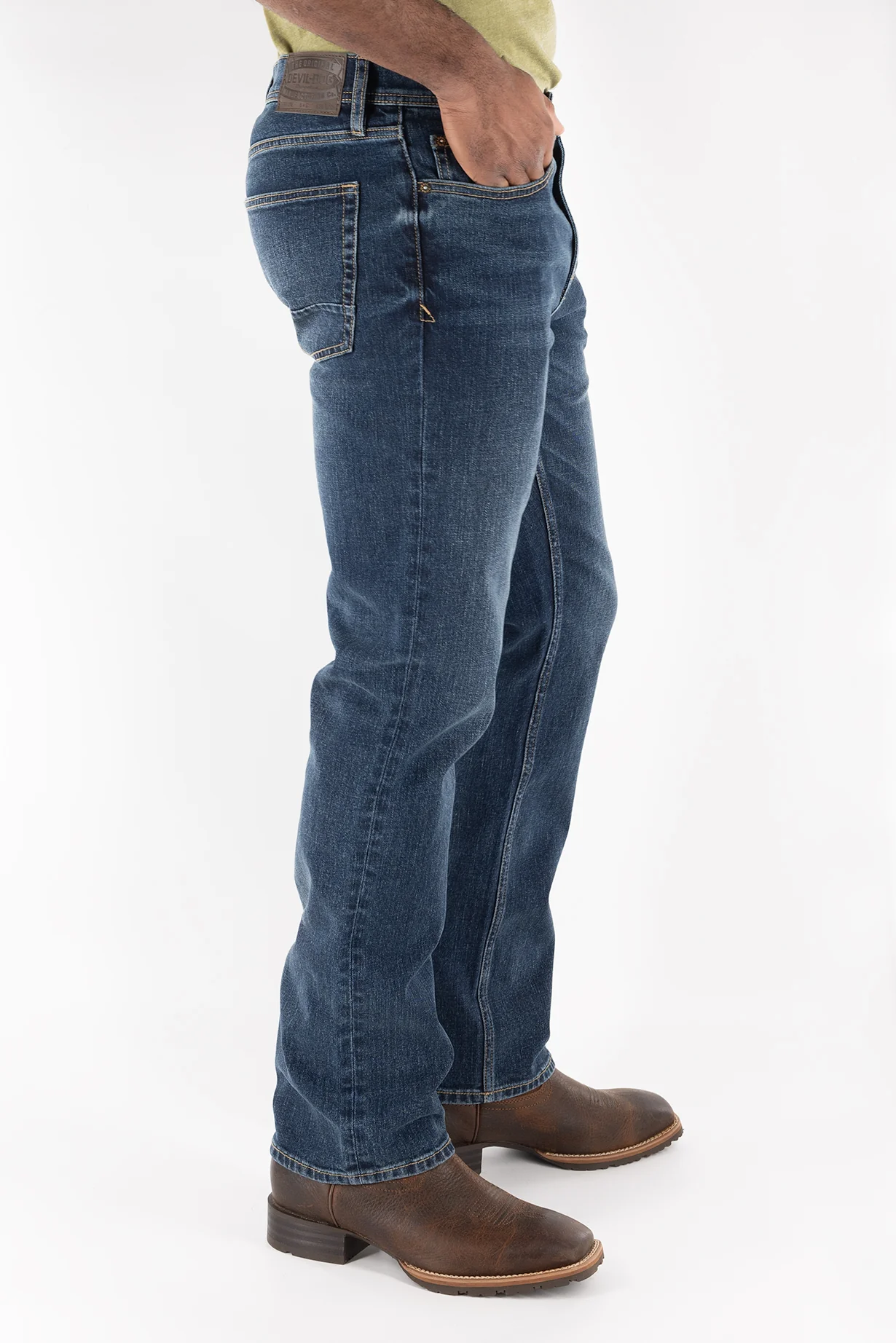 1133-Boot-Cut-Jean-Clayton-4.webp Boot Cut Jean - Clayton