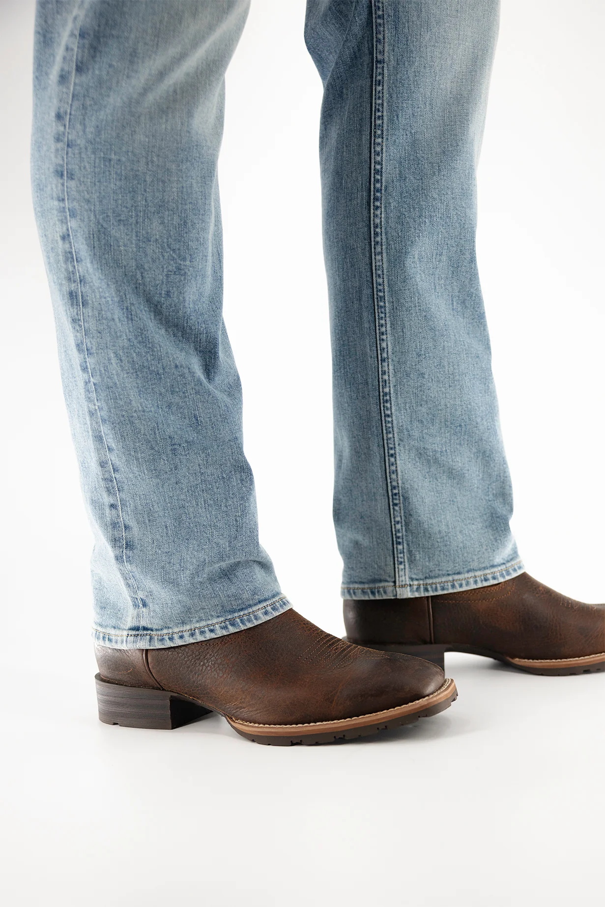 601-Boot-Cut-Jean-Williamston-8.webp Boot Cut Jean - Williamston