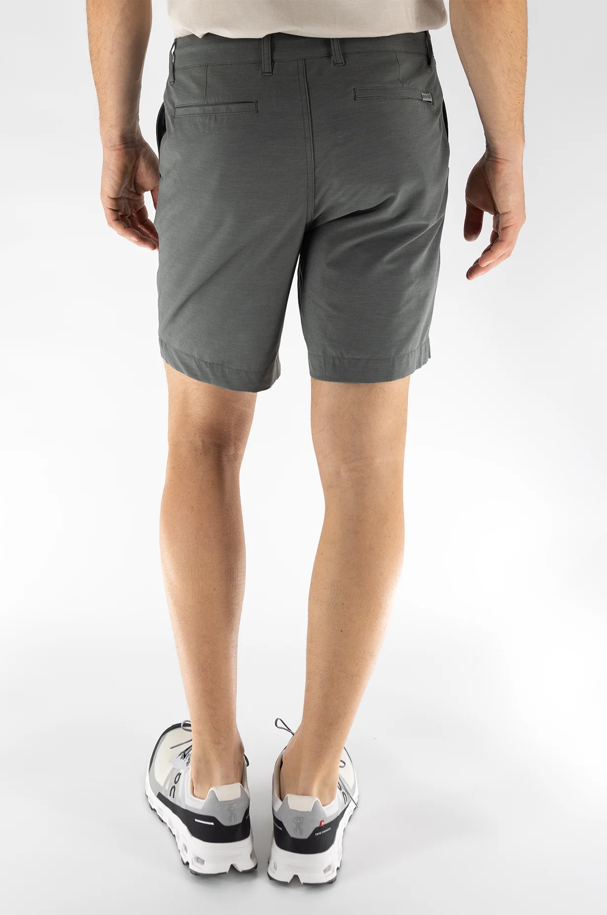 920-Hybrid-Short-8-Gunmetal-5.webp Hybrid Short 8" - Gunmetal