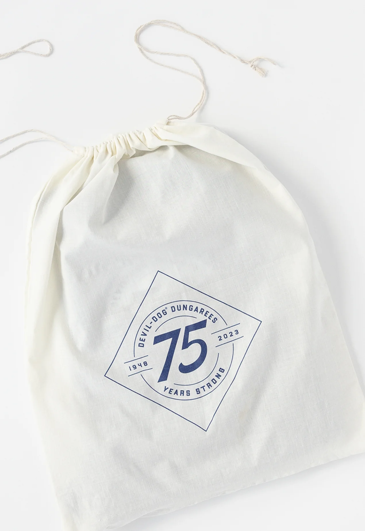 993-75th-Anniversary-Slim-Straight-Selvedge-Jean-Diamond-City-13.webp 75th Anniversary Slim Straight Selvedge Jean - Diamond City